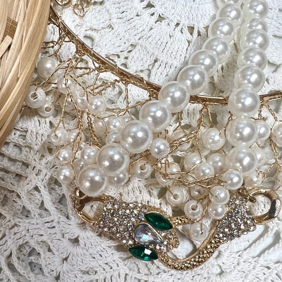 New! Faux Pearl And Rhinestone Snake Necklace - Picture 5 of 5